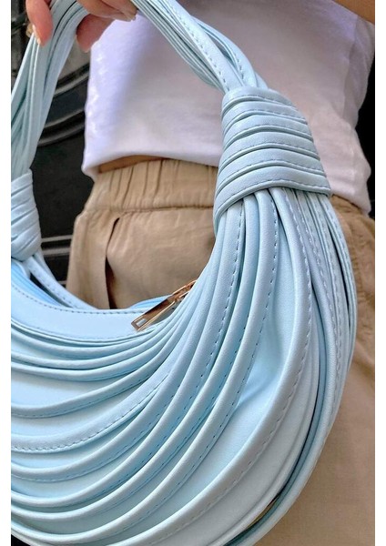 Y5964 Renk: Bebe Mavisi Kadın Biyeli Omuz ve Kol Çanta