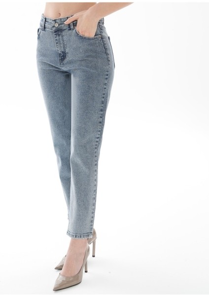 Kadın Momfit Likralı Mavi Jean Pantolon fiyatları