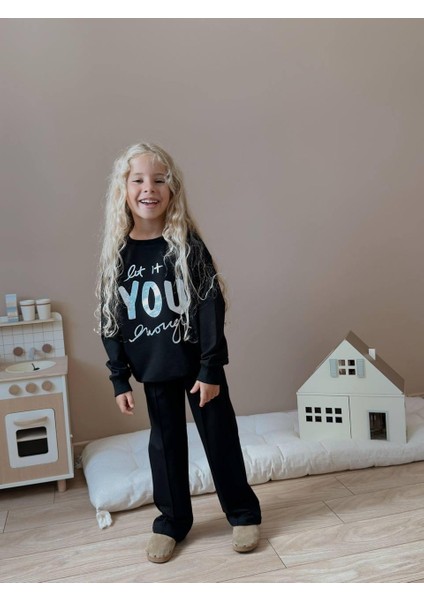 Simli Baskılı Uzun Kollu Kız Çocuk Alt Üst Takım fiyatları