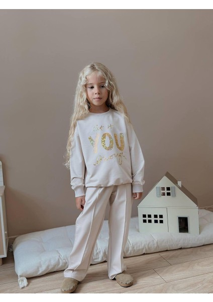 Simli Baskılı Uzun Kollu Kız Çocuk Alt Üst Takım modelleri
