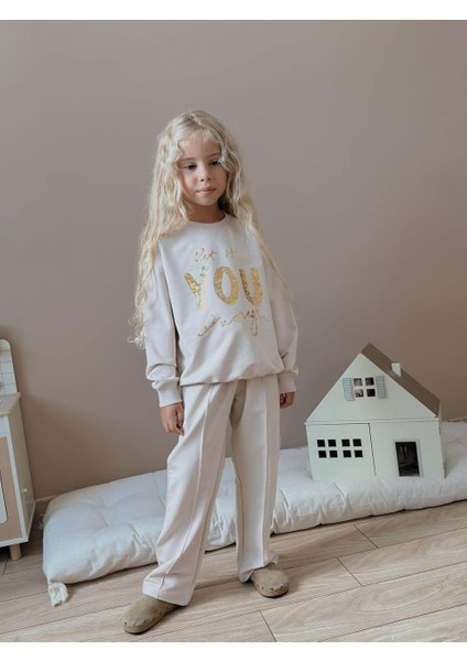 Simli Baskılı Uzun Kollu Kız Çocuk Alt Üst Takım fırsatları