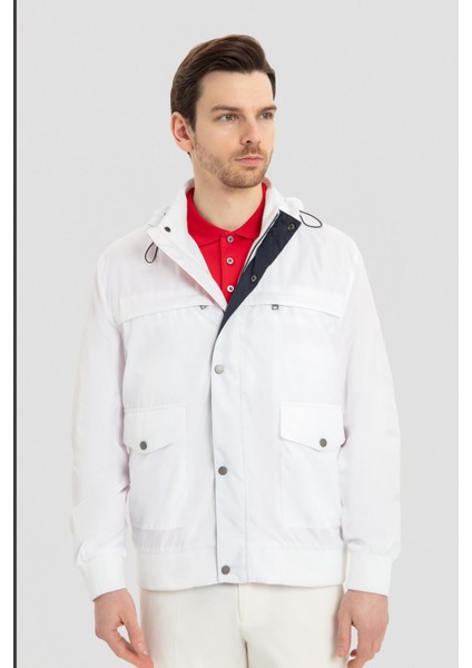 KAPŞONLU MONT Beyaz fırsatları