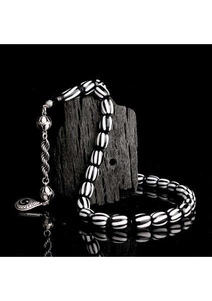 925 Ayar Gümüş Mineli Püsküllü Siyah Beyaz Ayyıldız Model Ateş Kehribar Tesbih modelleri