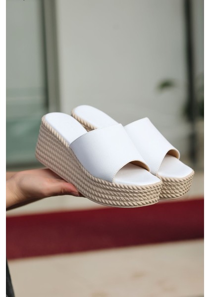 Efsun-05 Kalın Tabanlı Terlik modelleri