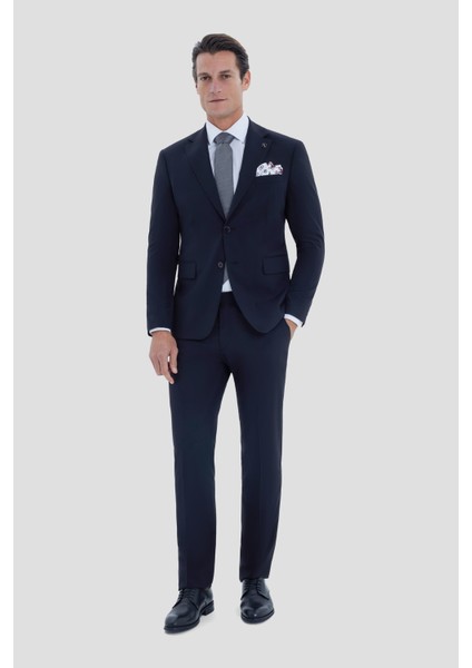 Mono Yaka Takım Elbise Siyah fırsatları