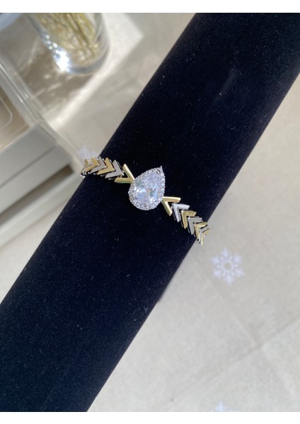 Özel Seri Zirkon Taşlı Damla Detay Altın Kaplama Bileklik fiyatları