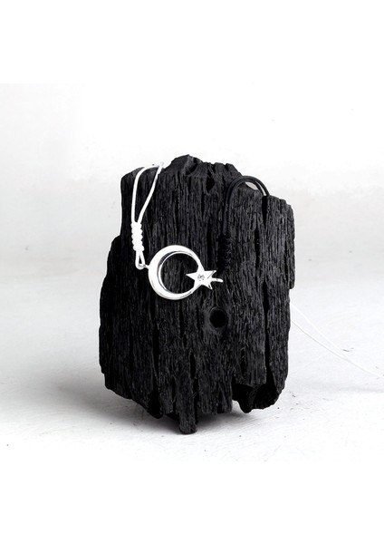 925 Ayar Gümüş Püsküllü Siyah Beyaz Ateş Kehribar Ayyıldız Bileklik Kombini modelleri