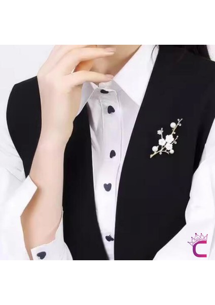 Erik Çiçeği Tasarım Beyaz Çiçekli Incili Taşlı Kadın Broş - Hediyelik Elbise Ceket Yaka Iğnesi Rozet modelleri