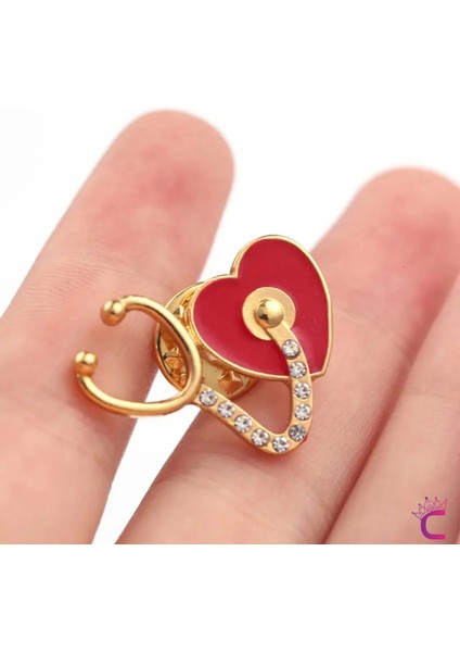 Minik Kristal Taşlı Kalpli Steteskop Doktor Broş - Hediyelik Hemşire Sağlıkçı Kadın Yaka Iğnesi