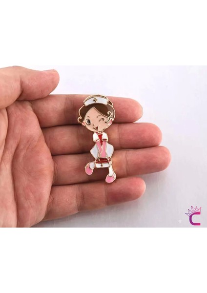Sağlıkçı Hemşire Broş - Hediyelik Takı Aksesuar Charm Çanta Ceket Yaka Iğnesi Rozeti Meslek Broşu fırsatları