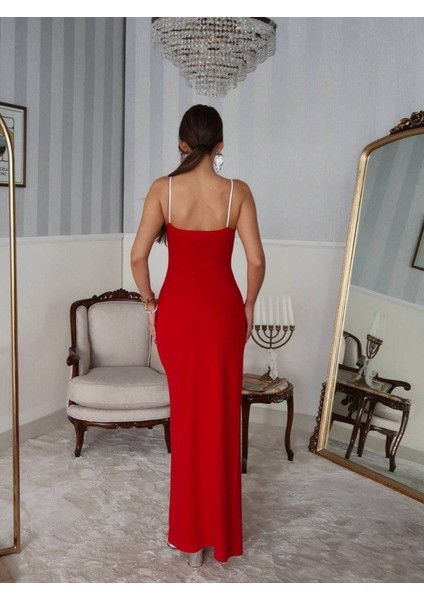 Kadın Omuz Askılı Derin Yırtmaç Detay Maxi Boy Elbise