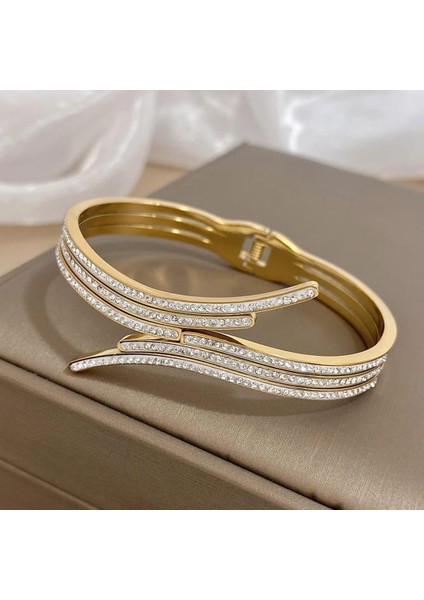 Kelebek Zirkon Taşlı Kelepçe Sns10286 fiyatları