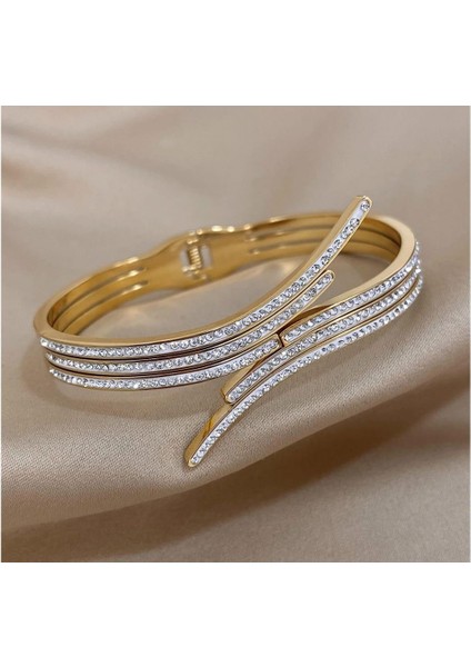 Kelebek Zirkon Taşlı Kelepçe Sns10286 modelleri