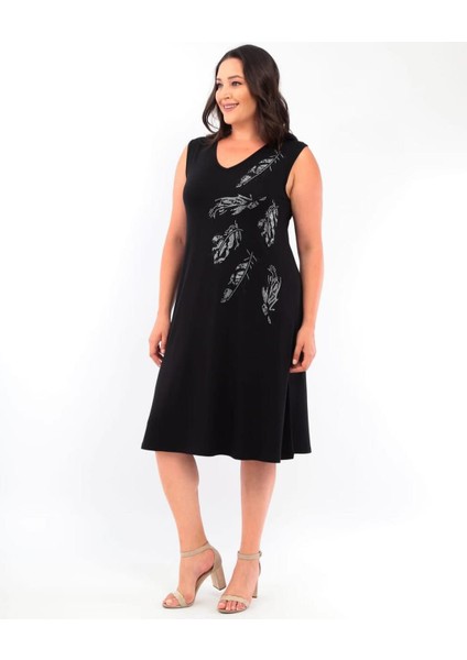 Özgü Giyim Butik Kadın V Yaka Kolsuz Taşlı Elbise