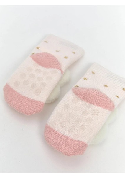 Lcw Kaydırmaz Taban Kız Bebek Ev Çorabı (W5) fiyatları