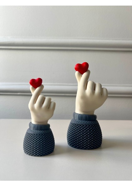 Korean Heart Ikili Biblo Seti, Kalp Tutan El Sevimli Hediyelik, 9 cm - 14 cm