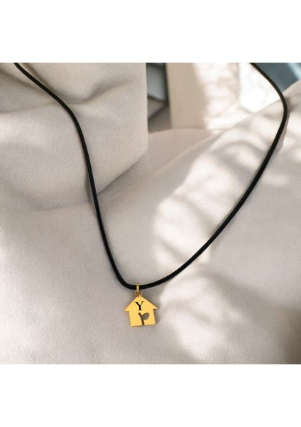 14 Ayar Plakalı Altın Y Harfine Özel Ev Motifli Siyah Bağlıklı Hediyelik KOLYE-631HARF fiyatları