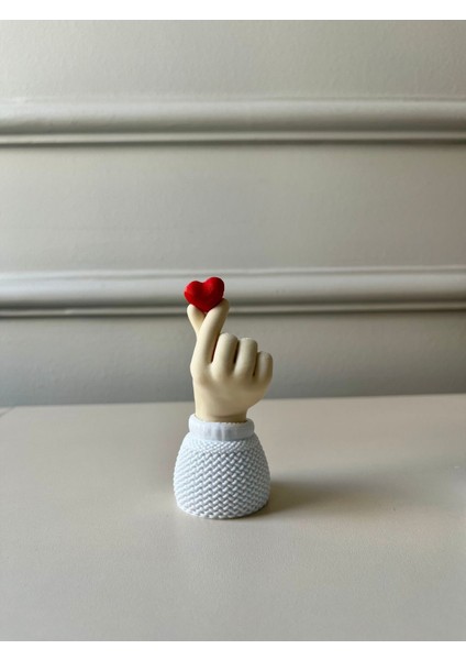 Korean Heart Biblo, Kalp Tutan El Sevimli Hediyelik, 9 cm