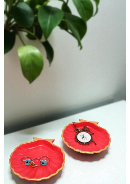 Kırmızı Gold Çizgi Detaylı 2'li Dekoratif Istiridye Takı Tabağı, Aksesuarlık, Mumluk %100 Taş Tozu 10X10CM (Vernikli) modelleri