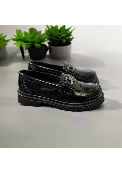 Kadın Toka Detaylı Aksesuarlı Casual Günlük Rahat Loafer Ayakkabı fırsatları