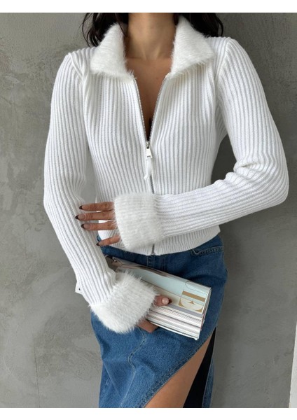 Yaka ve Kol Peluş Detaylı Fermuarlı Örme Triko Premium Hırka