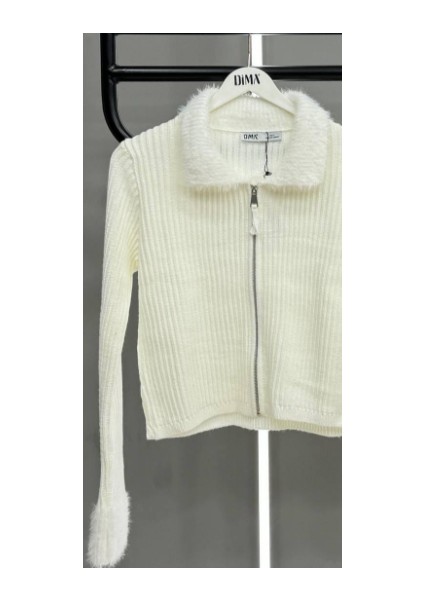 Yaka ve Kol Peluş Detaylı Fermuarlı Örme Triko Premium Hırka fiyatları