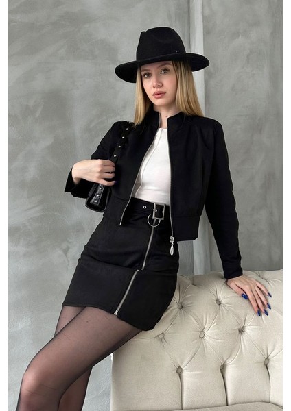 Boydan Fermuarlı, Kol Düğmeli Süet Crop Model Ceket