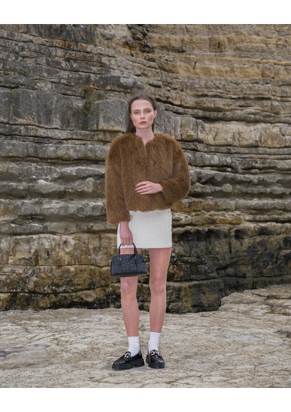 Astarlı ve Kancalı Şık Kürk Mont fırsatları