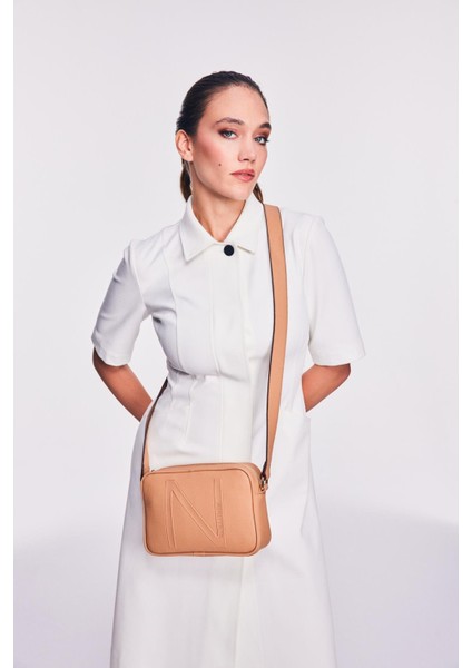 CN6527T Kadın Çapraz Çanta Latte