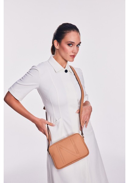 CN6527T Kadın Çapraz Çanta Latte fiyatları