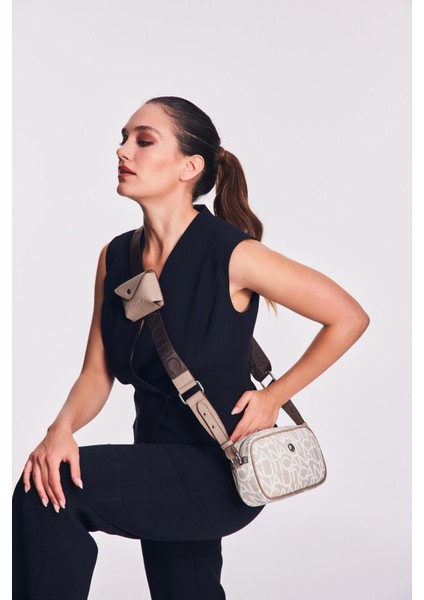 CN6564T Kadın Çapraz Çanta Taş