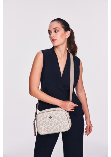 CN6559T Kadın Çapraz Çanta Taş