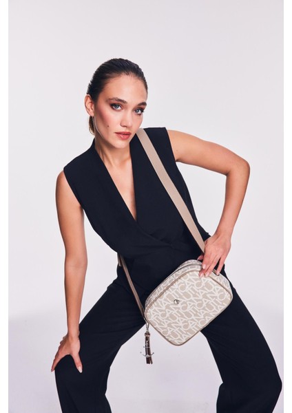 CN6559T Kadın Çapraz Çanta Taş fiyatları