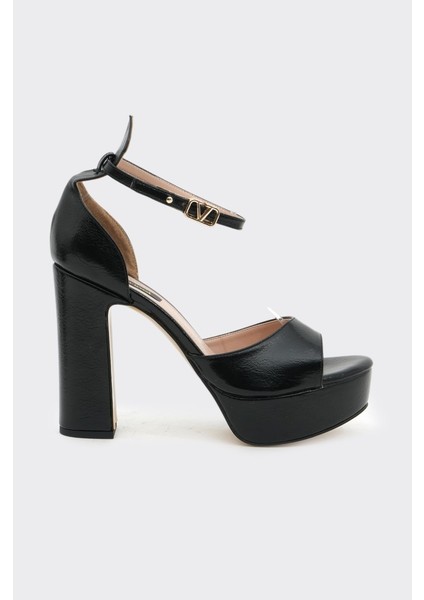 Bilekten Bantlı Platformlu Kadın Topuklu Ayakkabı