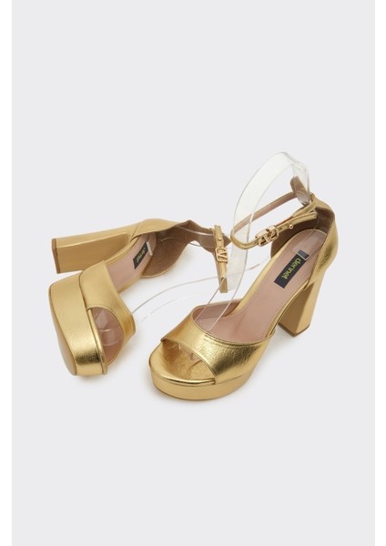 Bilekten Bantlı Platformlu Kadın Topuklu Ayakkabı fırsatları