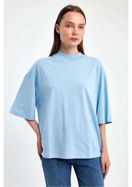 Kadın Yarım Balıkçı Yaka Kısa Kol T-Shirt fiyatları