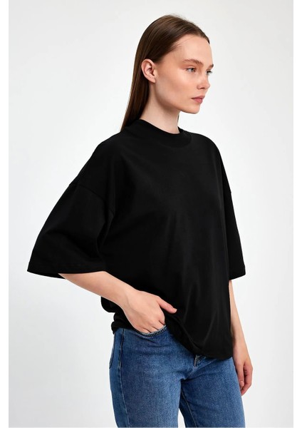 Kadın Yarım Balıkçı Yaka Kısa Kol T-Shirt fırsatları