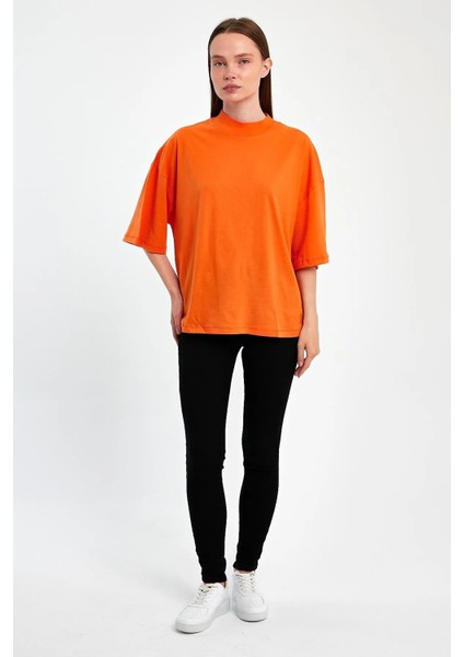 Kadın Yarım Balıkçı Yaka Kısa Kol T-Shirt fiyatları