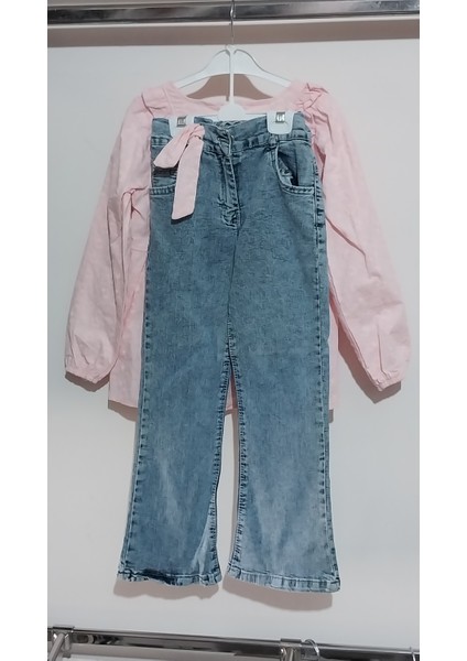 Pembe Gömlekli Kot Pantolonlu Takım