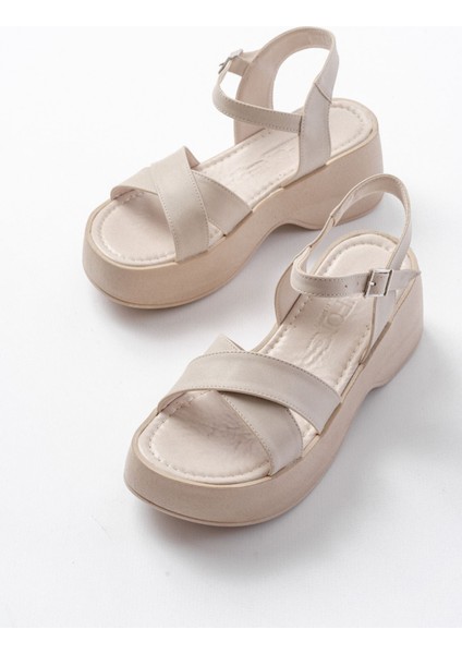Bayan Sandalet 24414-1005 Bej Günlük Çapraz Dolgu Topuk Kadın Sandalet modelleri