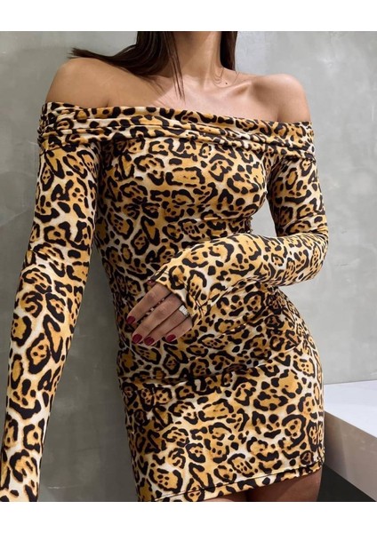 Runiquehome Kadın Madonna Mendil Yaka Leopar Desen Mini Elbise