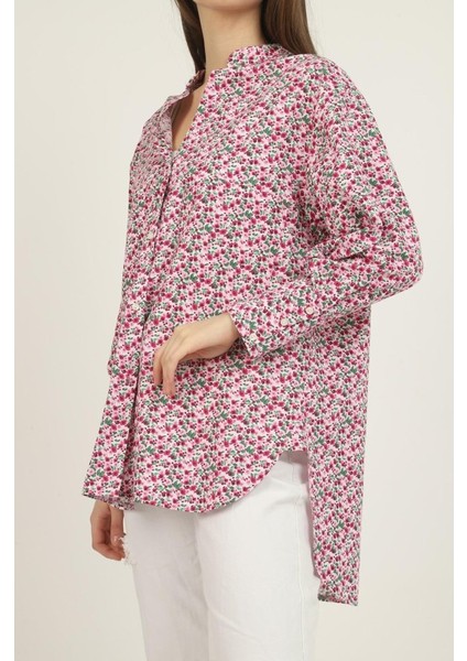 Runiquehome Kırmızı V Yakalı ve Desenli Gömlek