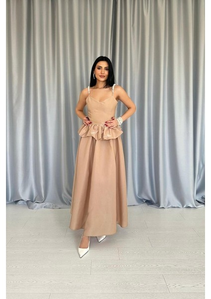 Runiquehome Camel Beli Büzgülü Inci Askılı Uzun Elbise modelleri