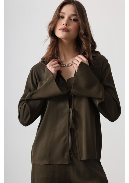 Runiquehome Önden Biyeli Bluz ve Pantolon Takım - Haki fırsatları