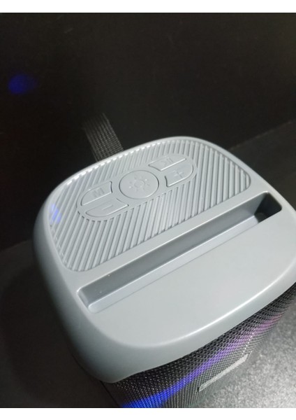 Yeni Nesil 1+1 Powerfull Speaker SP-404 Taşınabilir Ses Bombası Bluetooth Hoparlör fiyatları