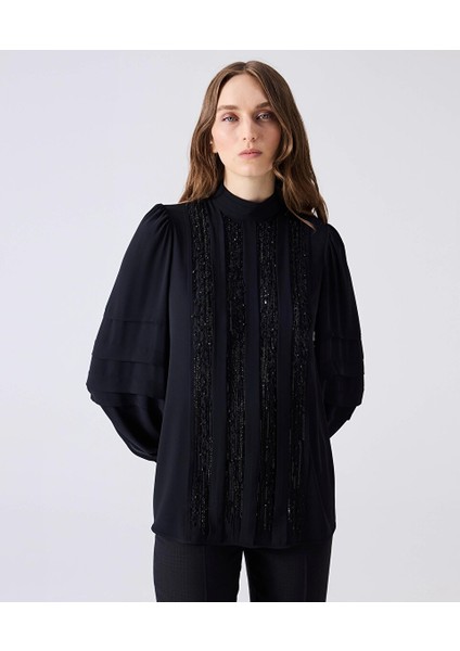 Payetli Yüksek Yaka Bluz MW6240006027001