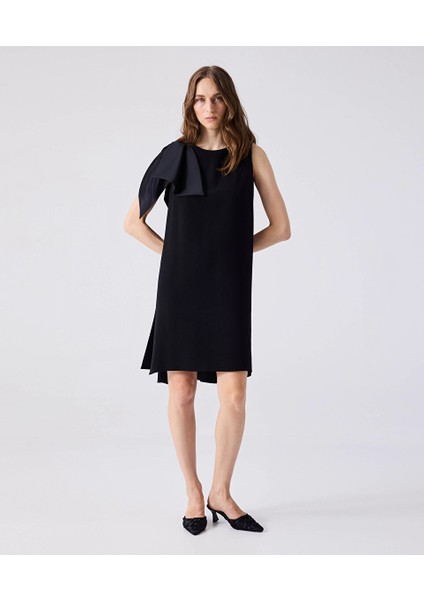 Asimetrik Fiyonklu Elbise MW6240002096001 modelleri