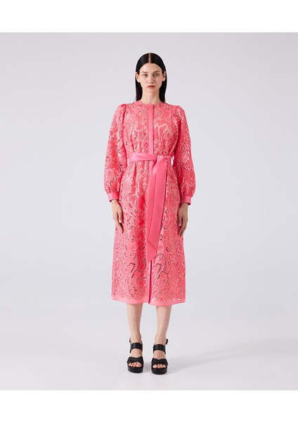 Payet Işlemeli Kuşaklı Elbise MW6240002040108 fiyatları