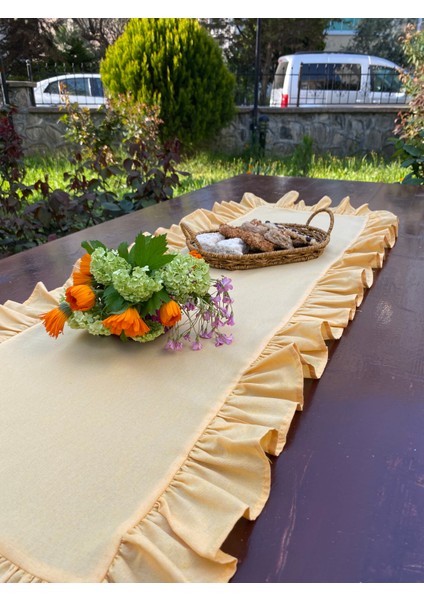 Fırfırlı Pamuk Polyester Runner 40X110 cm fiyatları