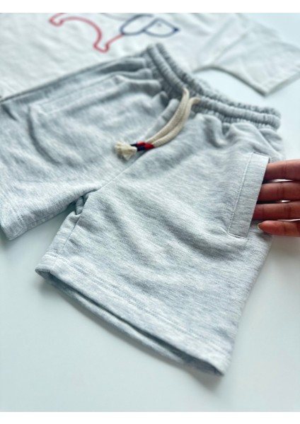 La Ciel Köpek Desenli Takım – Ekru Tişört & Gri Şort fırsatları